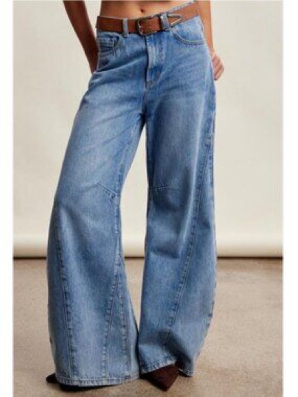 Listicle Wide Leg Panel Barrel Jeans